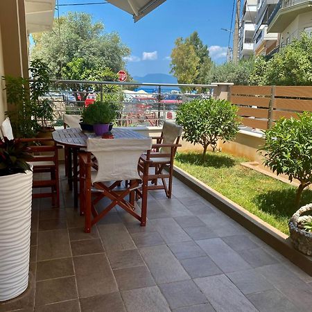 Apartamento Harmony By The Sea Chalkís Exterior foto