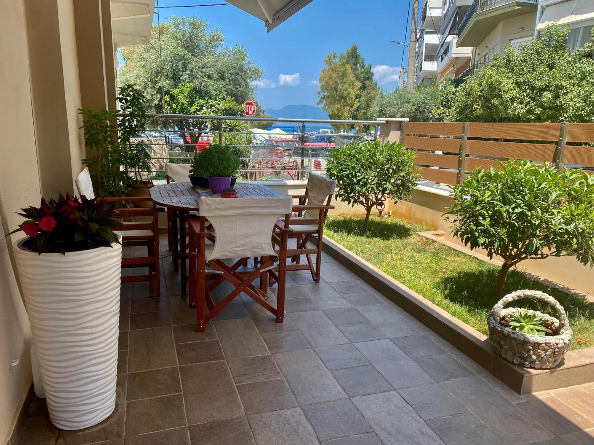 Apartamento Harmony By The Sea Chalkís Exterior foto